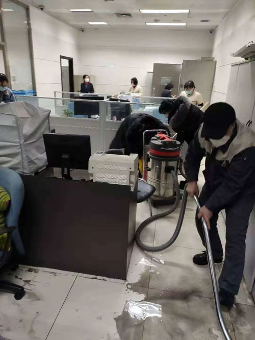 同心戰(zhàn)疫，物業(yè)在行動——記金銀泰物業(yè)公司會務服務部經理蔣韋韋